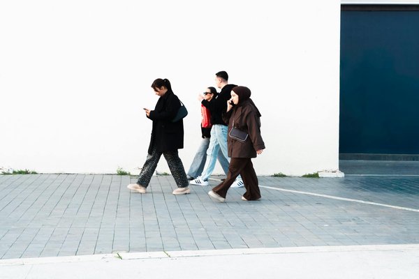 Comment l'intelligence artificielle transforme-t-elle le monde du travail ?